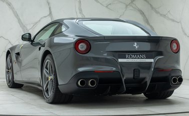 Ferrari F12 Berlinetta 11
