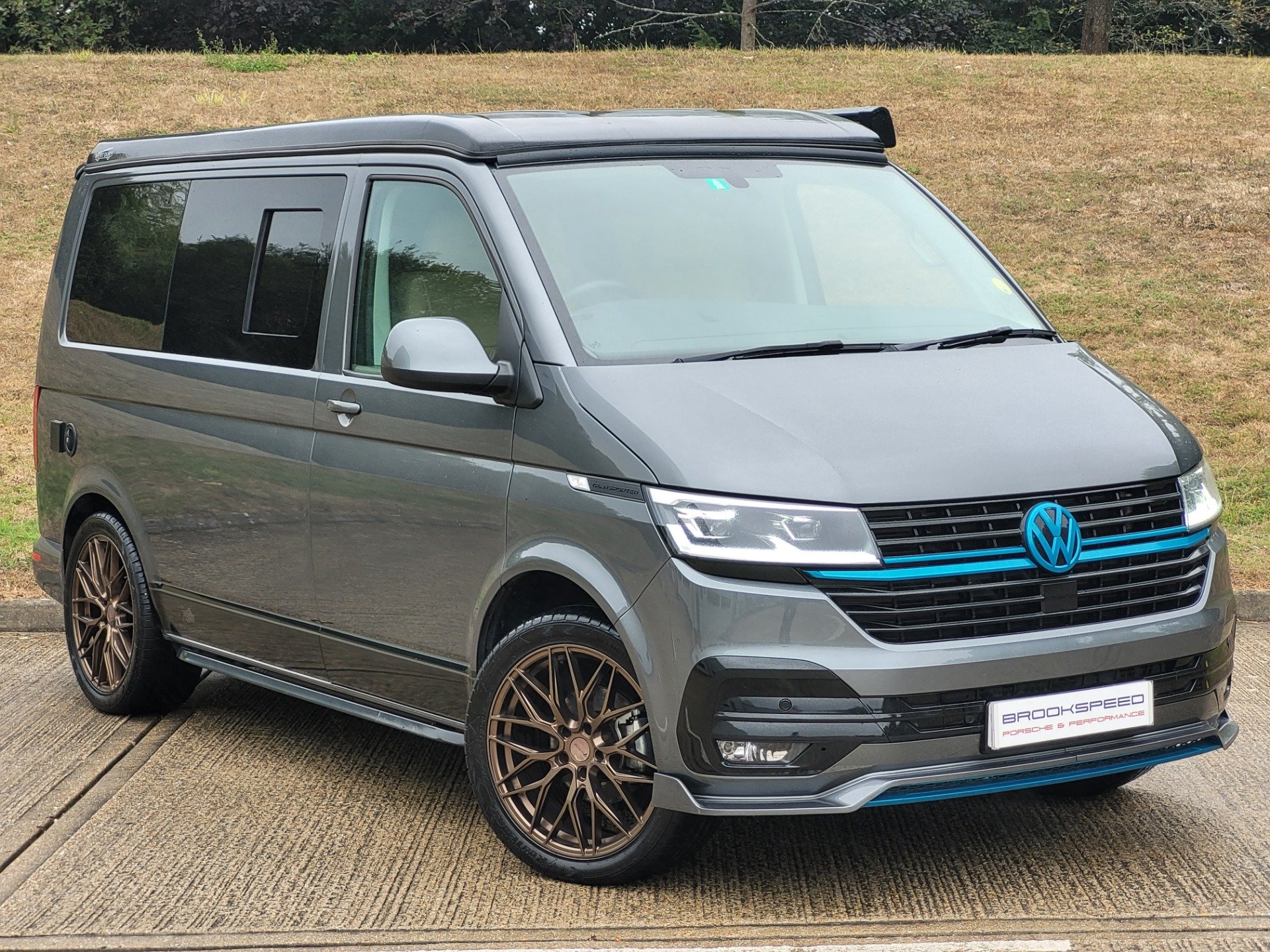 2023 VOLKSWAGEN TRANSPORTER