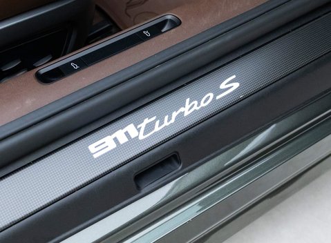Porsche 911 Turbo S Cabriolet (992) 21