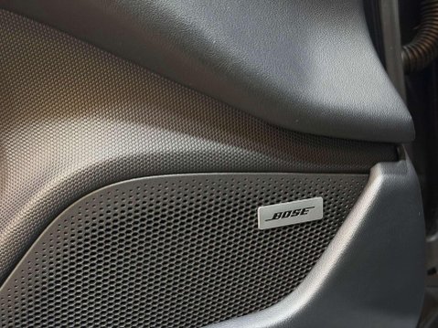 Porsche Taycan Performance 79.2kWh Saloon 4dr Electric Auto RWD (408 ps) 45