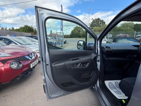 Peugeot Partner 1.5 BlueHDi 1000 Professional Standard Panel Van SWB Euro 6 5dr 29