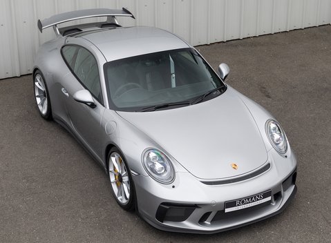 Porsche 911 GT3 (991.2) 8
