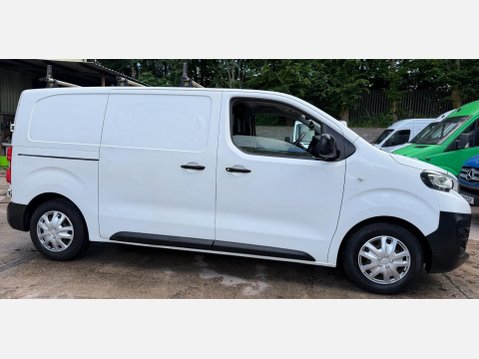 Peugeot Expert 1.6 BlueHDi 1000 Professional Standard Panel Van 6dr Diesel Manual MWB Euro 8