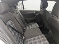 Volkswagen Golf GTE DSG 17