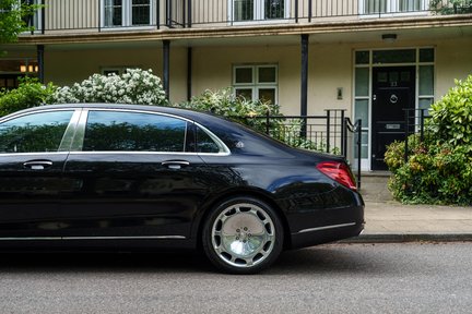 Mercedes-Benz S Class MAYBACH S600 V12 15