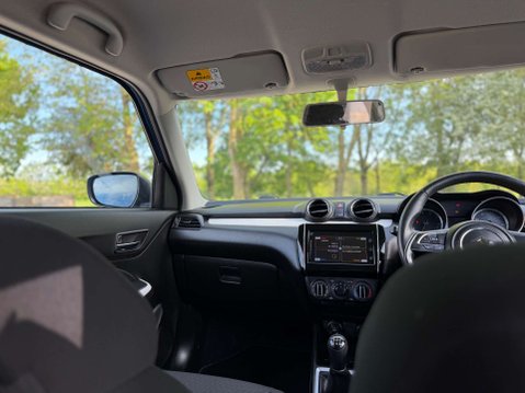 Suzuki Swift 1.2 Swift Attitude DualJet 5dr 17