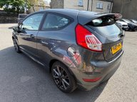 Ford Fiesta ST-LINE 6