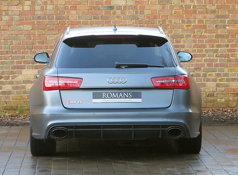 Audi RS6 Avant 7