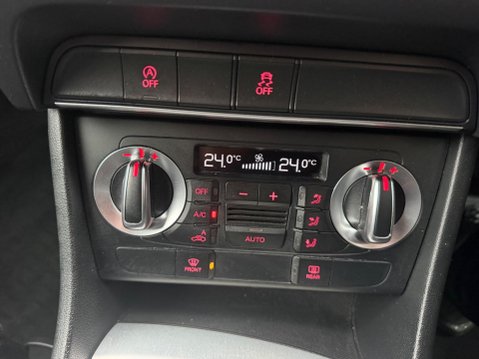 Audi Q3 2.0 TDI S line quattro Euro 5 (s/s) 5dr 17
