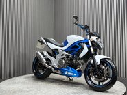Suzuki Gladius 650 2010 ONLY 26K SV650 MOTOR MOT 08/27 SERVICED A2 650CC 3