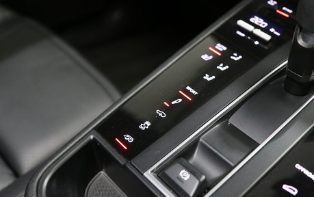 Porsche Macan GTS PDK - Panoramic Roof, Air Suspension, BOSE 27
