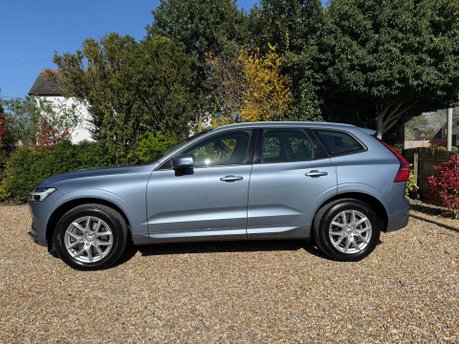 Volvo XC60 2.0 D4 Momentum Auto AWD Euro 6 (s/s) 5dr 3