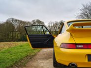 Porsche 911 CARRERA 4 7
