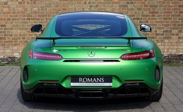 Mercedes-Benz AMG GT R GT R 12