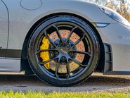 Porsche 718 Cayman GT4 PDK 6