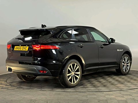 Jaguar F-Pace R-SPORT AWD 7