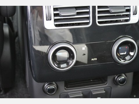 Land Rover Range Rover SDV6 AUTOBIOGRAPHY 38