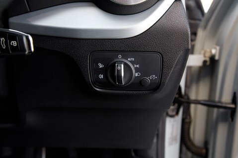 Audi Q2 TFSI S LINE 12