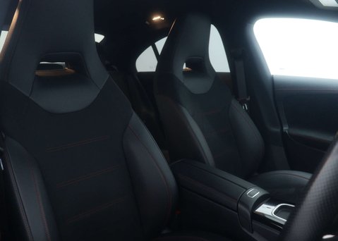 Mercedes-Benz CLA Class 1.3 CLA 200 AMG Line Prem MHEV A 4dr 44