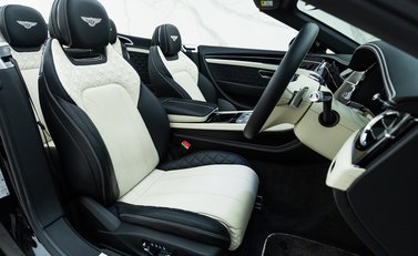 Bentley Continental GT W12 Convertible 12