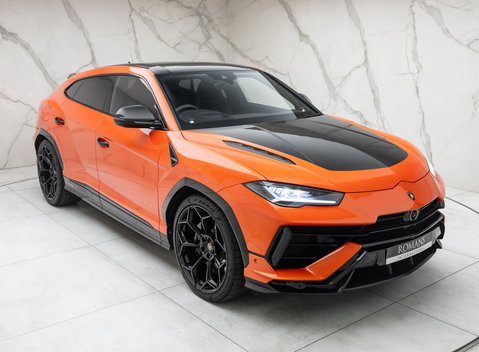 Lamborghini Urus PERFORMANTE 11