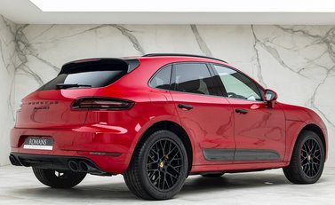 Porsche Macan GTS 7