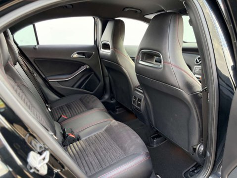 Mercedes-Benz A Class 2.1 A 200 D AMG Line Executive Auto 5dr 28