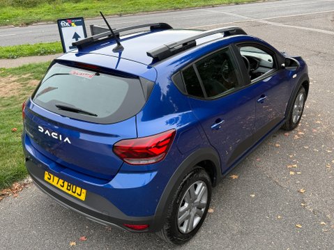 Dacia Sandero Stepway EXPRESSION TCE 30