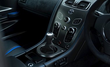 Aston Martin Vantage GT8 16