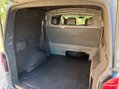 Volkswagen Transporter 2.0 Transporter T32 Sportline Black Edition TDI Semi-Auto 44