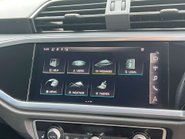 Audi Q3 1.5 Q3 S Line 35 TFSI MHEV Semi-Auto 5dr 34