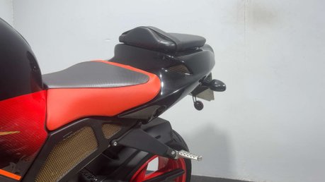 Aprilia RSV TUONO 2005 19K ICONIC STREETFIGHTER NAKED 1000CC NEW MOT 8