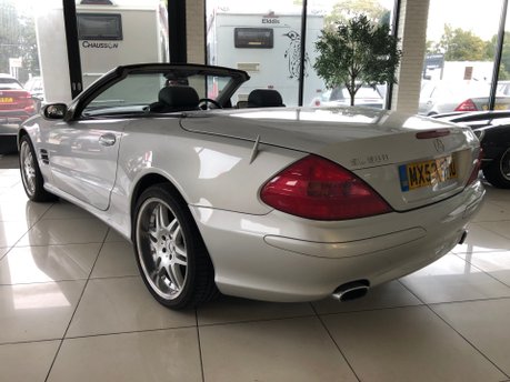Mercedes-Benz SL Series SL500 V8 21