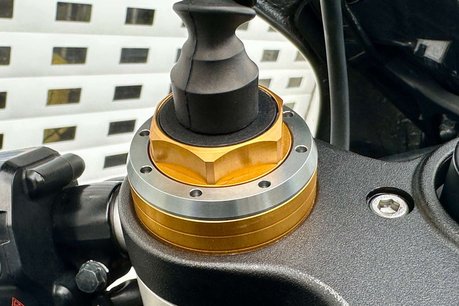 Yamaha Yzf 1.0 YZF R1M 24