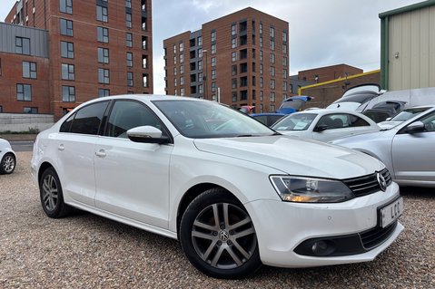 Volkswagen Jetta SPORT TDI BLUEMOTION TECHNOLOGY DSG BLUETOOTH! £35 ROAD TAX! 1