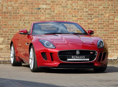 Jaguar F-Type V6 S Convertible 2