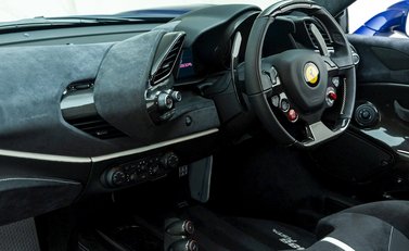 Ferrari 488 Pista 14