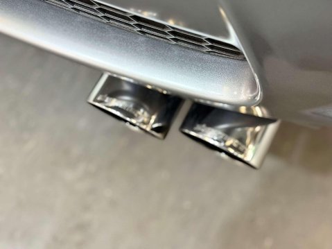 BMW M3 4.0 iV8 DCT Euro 5 2dr 75