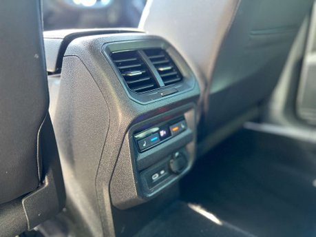 Volkswagen Tiguan 1.5 Tiguan R-Line TSi Semi-Auto 5dr 48