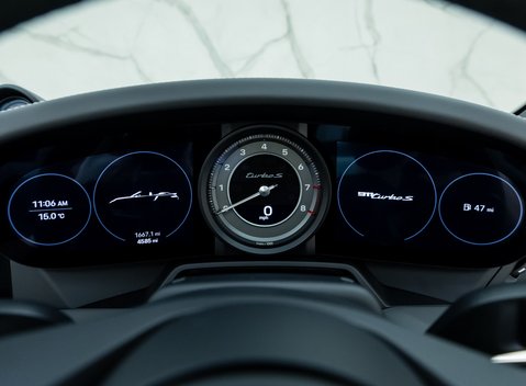 Porsche 911 Turbo S Cabriolet (992) 17