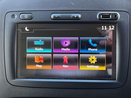 Renault Trafic 2.0 Trafic Sport Energy dCi 5dr 29