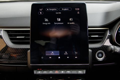 Renault Arkana E-TECH ENGINEERED 32