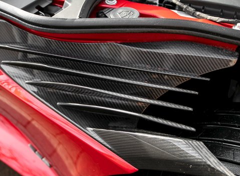 Aston Martin DBS Superleggera 36