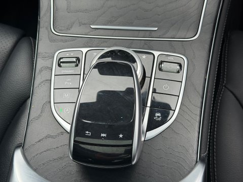 Mercedes-Benz GLC GLC 220 D 4MATIC AMG LINE PREMIUM 29
