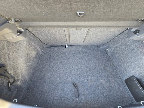 Volkswagen Golf SE 22