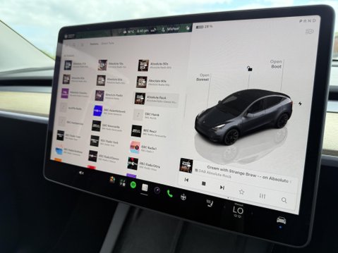 Tesla Model Y (Dual Motor) Long Range SUV 5dr Electric Auto 4WDE (384 bhp) 42