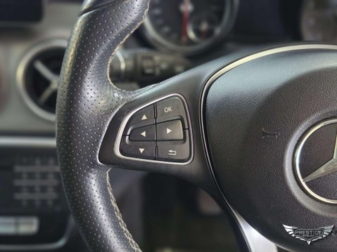 Mercedes-Benz GLA 1.6 GLA200 Sport Euro 6 (s/s) 5dr 54