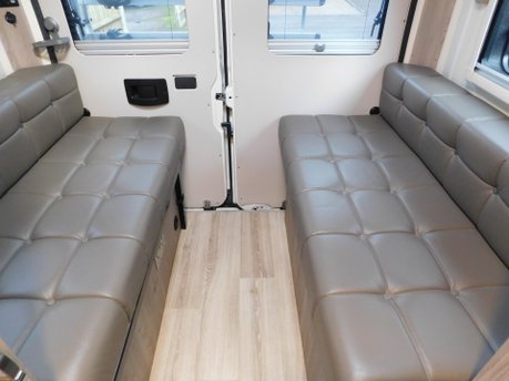 Dormobile Renaissance LUXURY 4 BERTH CAMPERVAN PEUGEOT BOXER CHASSIS 31