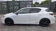 Lexus CT 1.8 200h Sport Hatchback 5dr Petrol Hybrid CVT Euro 6 (s/s) (136 ps) 6