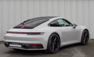 Porsche 911 Carrera S (992) 7